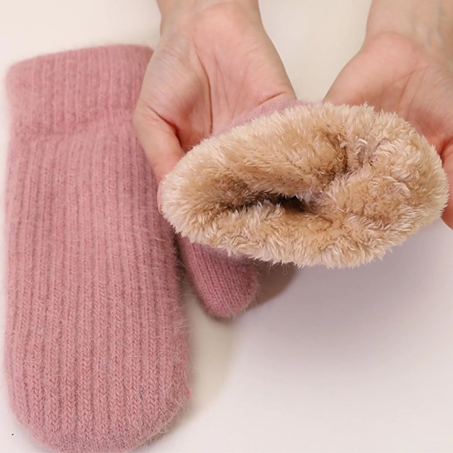 IZUS Cold-Weather Thick-Knit-Mittens for Women Winter-Spring-Warm Outdoor-Sport Acrylic-Wool Crochet-Cable-Gloves