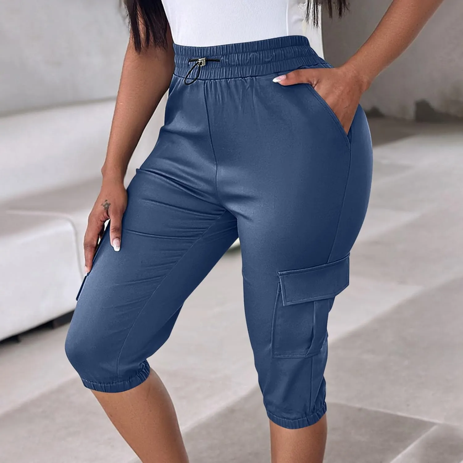 Women Cinch Bottom Cargo Shorts High Waisted Bermuda Shorts Summer Casual Baggy Twill Knee-Length Pants with Pockets